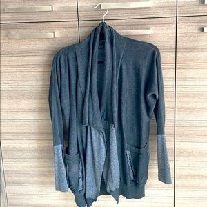 "Line" cardigan 2 tone grey